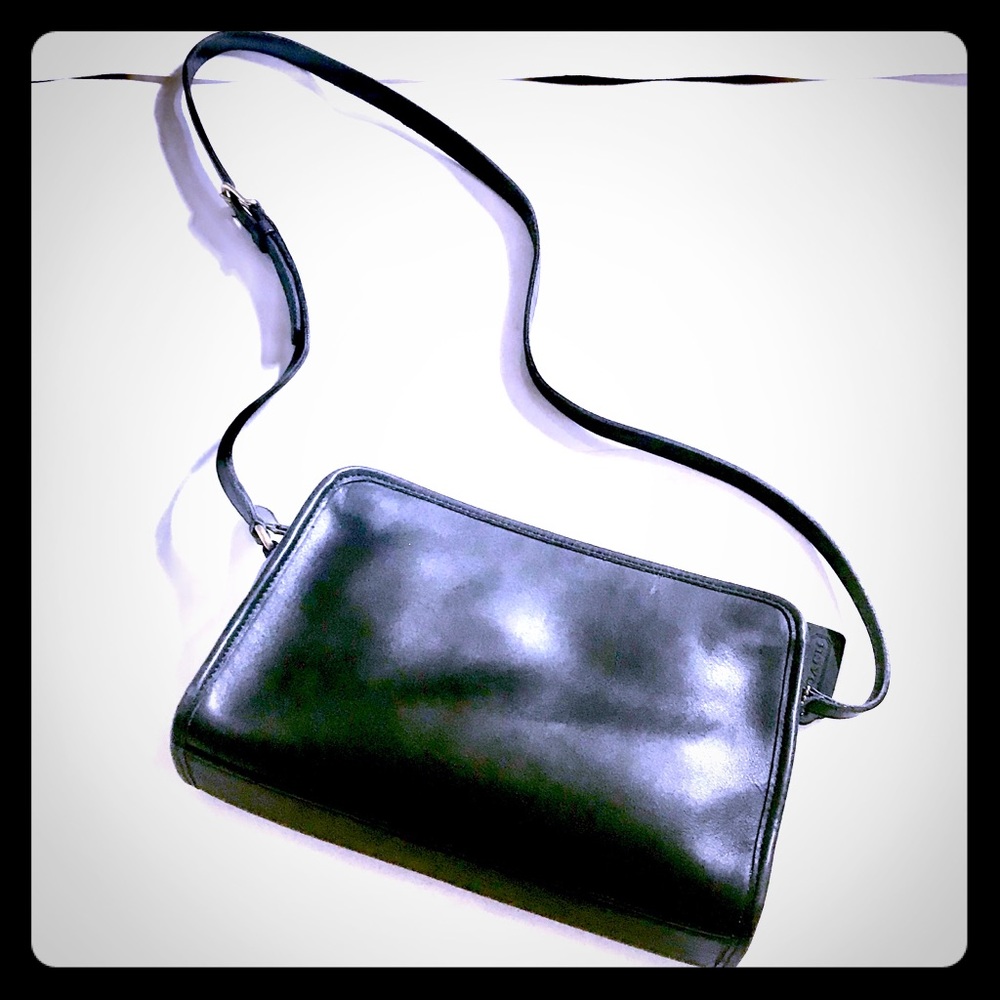 Coach | Vintage shoulder strap purse